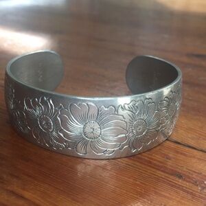 Kirk Steiff | Vintage Pewter Cuff Daisy Bracelet